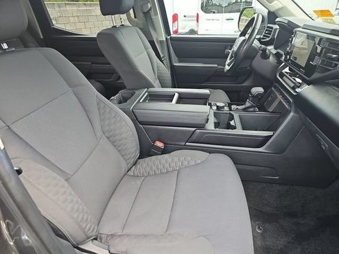 Used 2023 Toyota Tundra SR5 w/ SR5 Convenience Package AWD/4WD image 12
