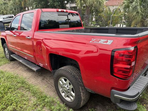 Used 2015 Chevrolet Silverado 2500 LTZ w/ Duramax Plus Package AWD/4WD image 7