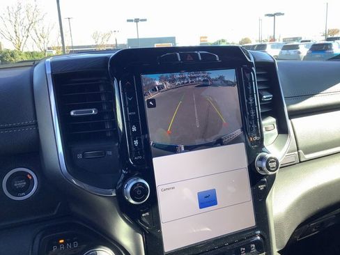 Used 2024 RAM 1500 Laramie image 20