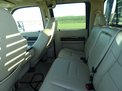 Used 2008 Ford F450 4x4 Crew Cab Super Duty image 10