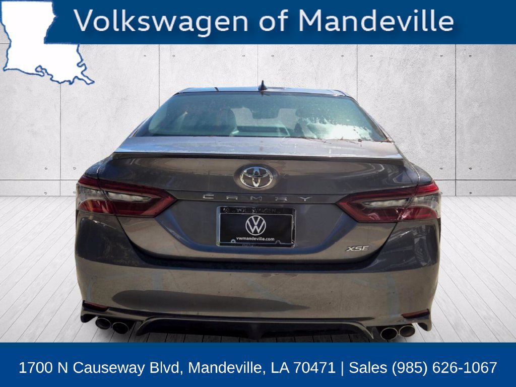 Used 2024 Toyota Camry XSE FWD image 4
