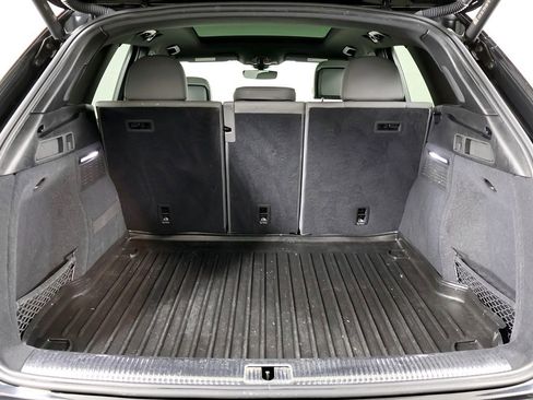 Used 2022 Audi SQ5 Premium Plus w/ Premium Plus Package AWD/4WD image 15