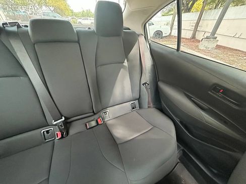 Used 2023 Toyota Corolla LE FWD image 14