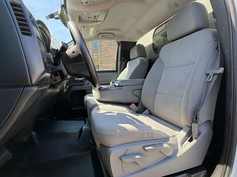 Used 2017 Chevrolet Silverado 2500 W/T w/ WT Fleet Convenience Package RWD image 2