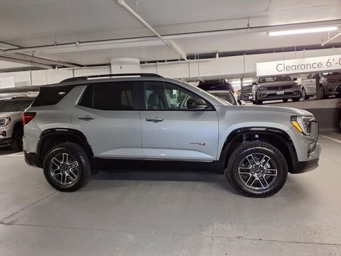 New 2026 GMC Terrain AT4 AWD/4WD image 4
