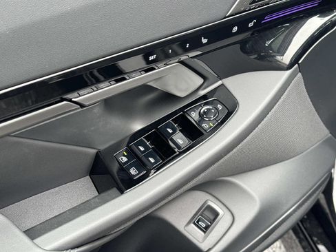 New 2026 BMW 530i w/ Executive Package image 18