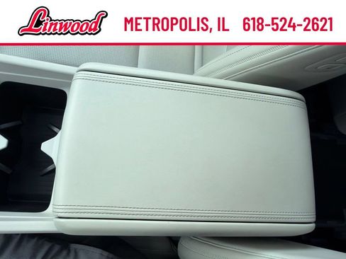 Used 2024 Hyundai Santa Fe Calligraphy AWD/4WD image 23