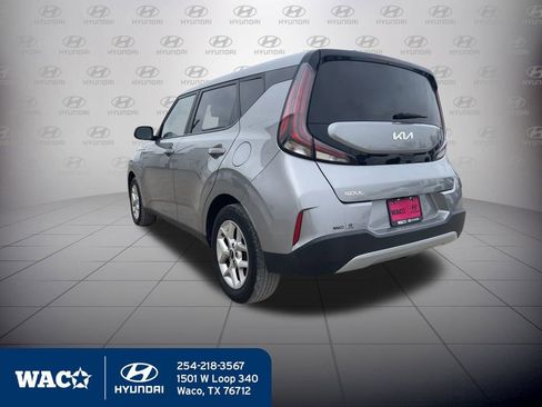 Used 2023 Kia Soul LX w/ Option Group 015 image 10