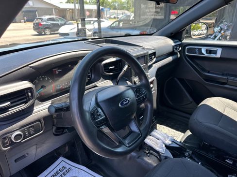 Used 2022 Ford Explorer 4WD Police Interceptor image 12