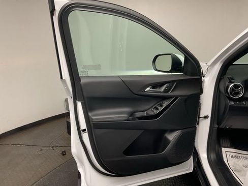 New 2026 Chevrolet Equinox LT w/ LPO, Floor Liner Package FWD image 9