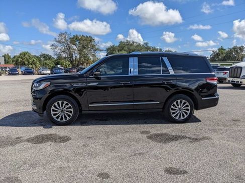 Used 2023 Lincoln Navigator 4WD image 7
