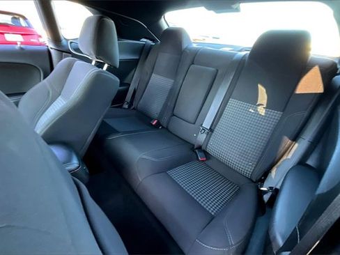 Used 2020 Dodge Challenger SXT image 19