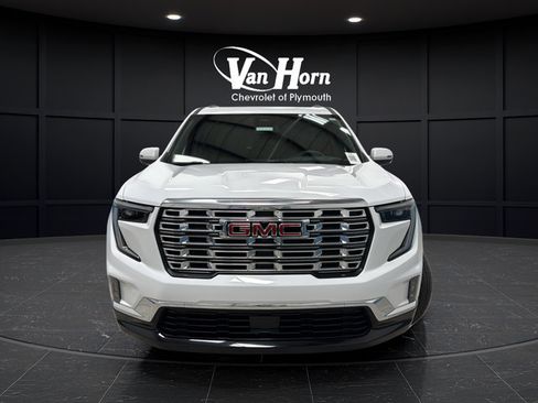 Used 2024 GMC Acadia Denali AWD/4WD image 2