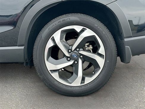 Used 2024 Subaru Forester Touring image 32