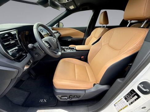 Used 2025 Lexus RX 350 FWD w/ Technology Package image 30