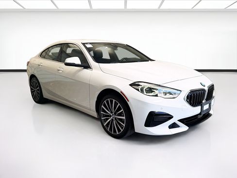 Used 2022 BMW 228i Gran Coupe FWD image 3