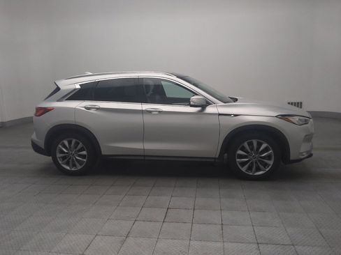 Used 2019 INFINITI QX50 Essential image 11