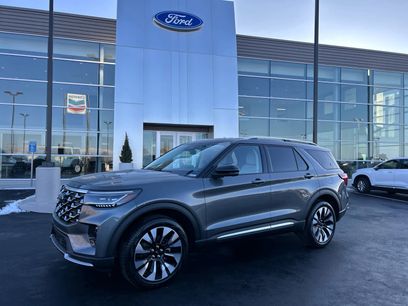 New 2026 Ford Explorer Platinum w/ LUX Leather Package