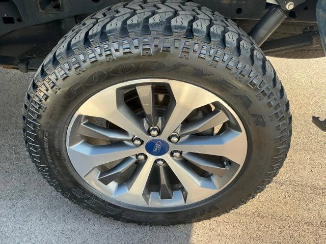 Used 2019 Ford F150 XL w/ Equipment Group 101A Mid AWD/4WD image 16