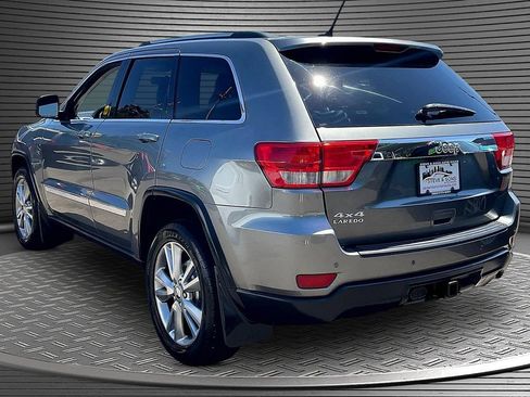 Used 2013 Jeep Grand Cherokee Laredo AWD/4WD image 4