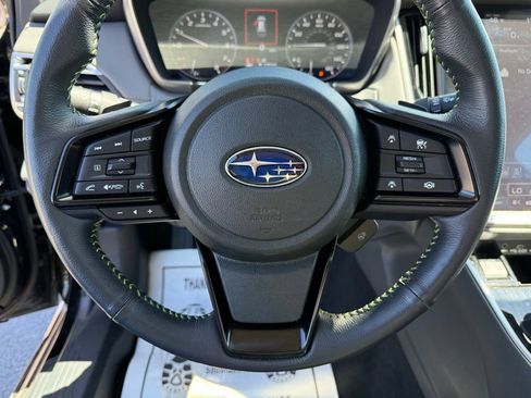 Used 2025 Subaru Outback Onyx Edition AWD/4WD image 17