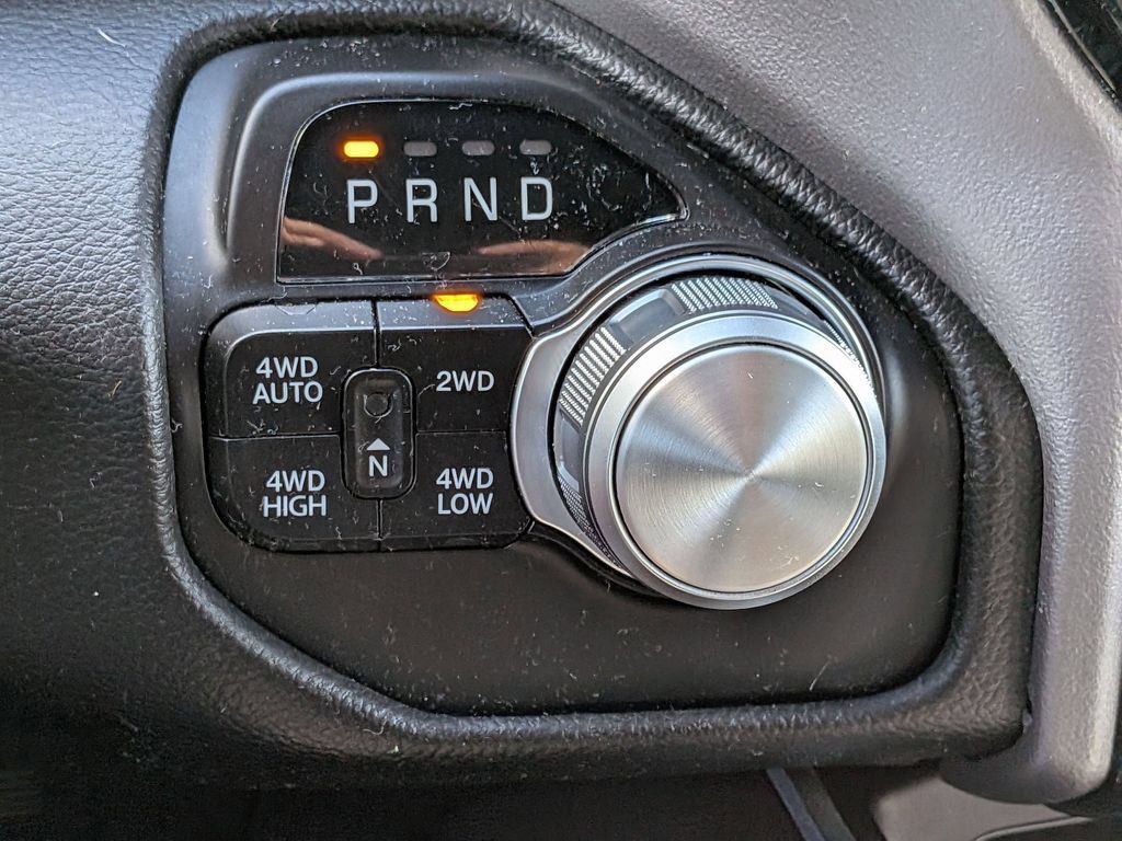 Used 2023 RAM 1500 Laramie AWD/4WD image 21