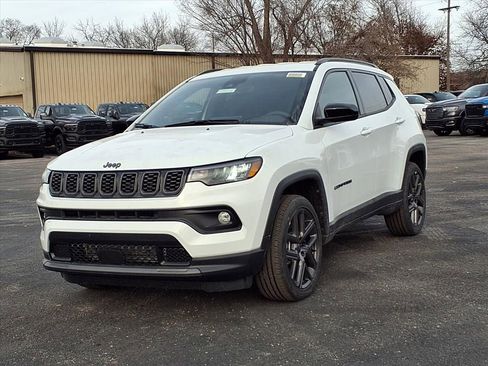 New 2026 Jeep Compass Latitude AWD/4WD image 2