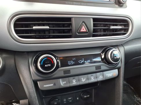 Used 2021 Hyundai Kona Ultimate w/ Cargo Package AWD/4WD image 9