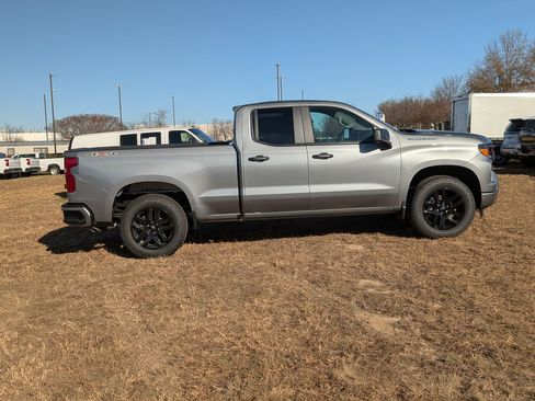 New 2026 Chevrolet Silverado 1500 Custom w/ Turbomax Blackout Package image 9