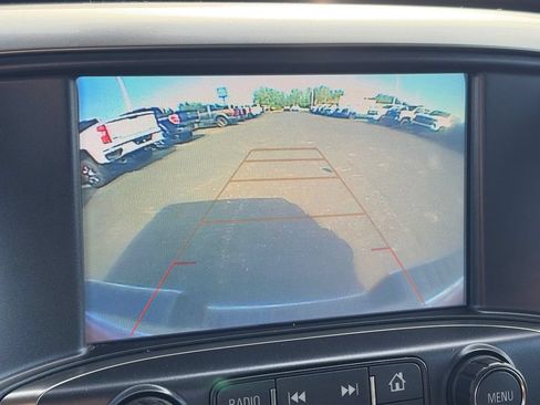 Used 2018 Chevrolet Silverado 1500 LT AWD/4WD image 18