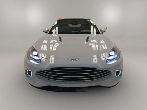 Used 2021 Aston Martin DBX Sport Utility 4D image 2