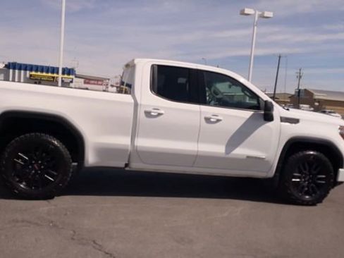 Used 2021 GMC Sierra 1500 Elevation AWD/4WD image 2