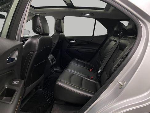 Used 2020 Chevrolet Equinox Premier image 29