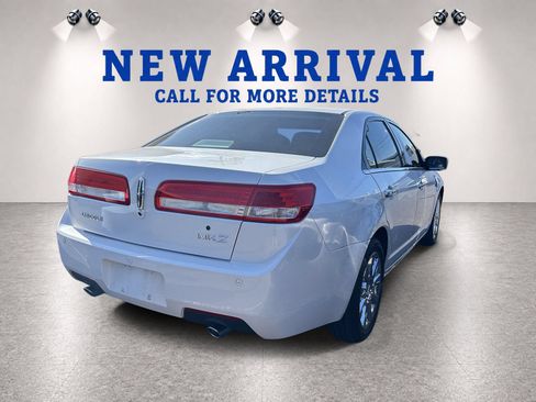 Used 2012 Lincoln MKZ FWD image 5
