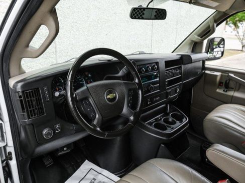 Used 2021 Chevrolet Express 2500 w/ Driver Convenience Package image 2