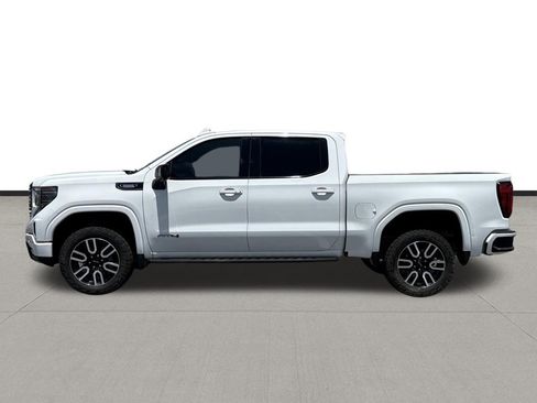 Used 2024 GMC Sierra 1500 AT4 w/ Technology Package AWD/4WD image 8