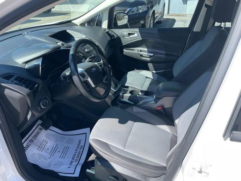 Used 2017 Ford C-MAX SE w/ Cold Weather Package image 13