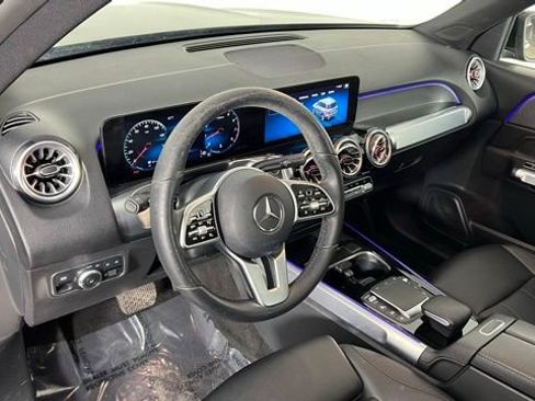 Used 2022 Mercedes-Benz GLB 250 image 23