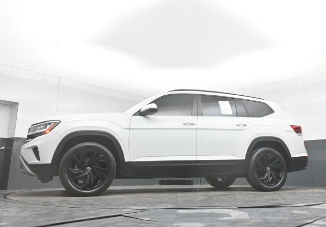 Used 2023 Volkswagen Atlas SE FWD image 45