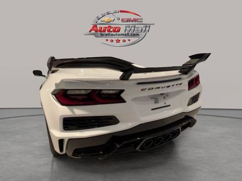 New 2026 Chevrolet Corvette Z06 w/ Z07 Performance Package image 4