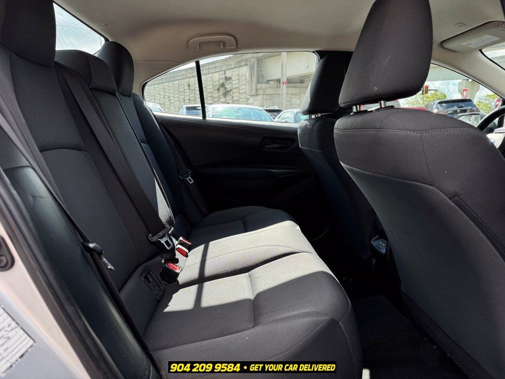 Used 2023 Toyota Corolla LE FWD image 31