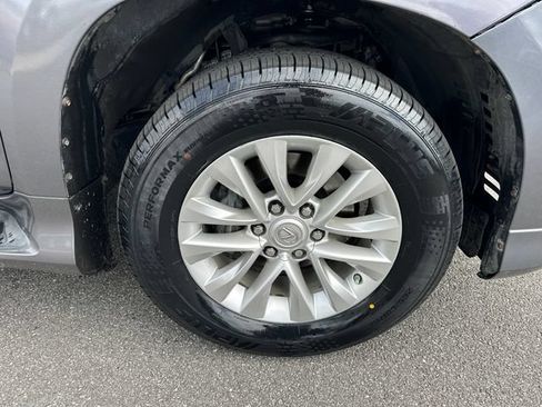 Used 2015 Lexus GX 460 w/ Premium Package AWD/4WD image 36