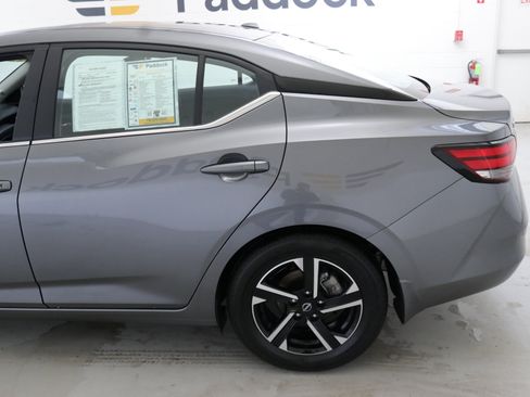 Used 2025 Nissan Sentra SV image 6