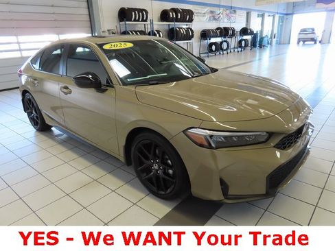Used 2025 Honda Civic Sport image 16