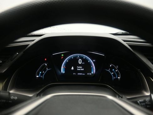 Used 2018 Honda Civic EX image 19