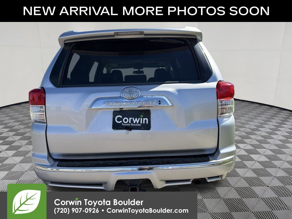 Used 2010 Toyota 4Runner Limited AWD/4WD image 6