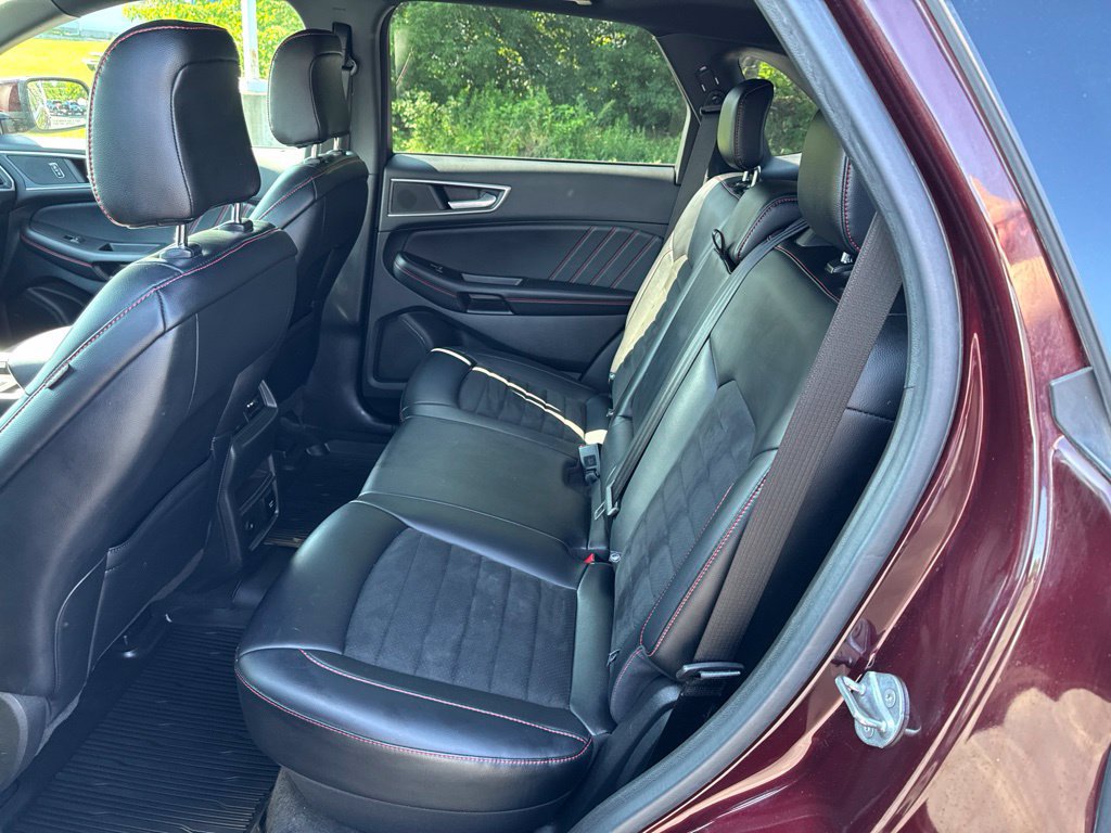 Used 2023 Ford Edge ST-Line AWD/4WD image 15