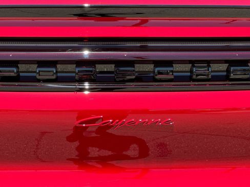 New 2026 Porsche Cayenne Coupe AWD/4WD image 40