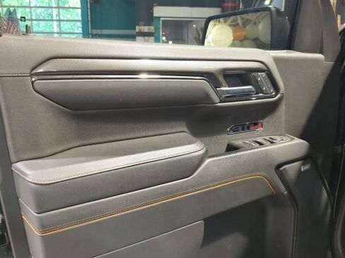 Used 2023 GMC Sierra 1500 AT4 w/ AT4 Premium Package AWD/4WD image 15