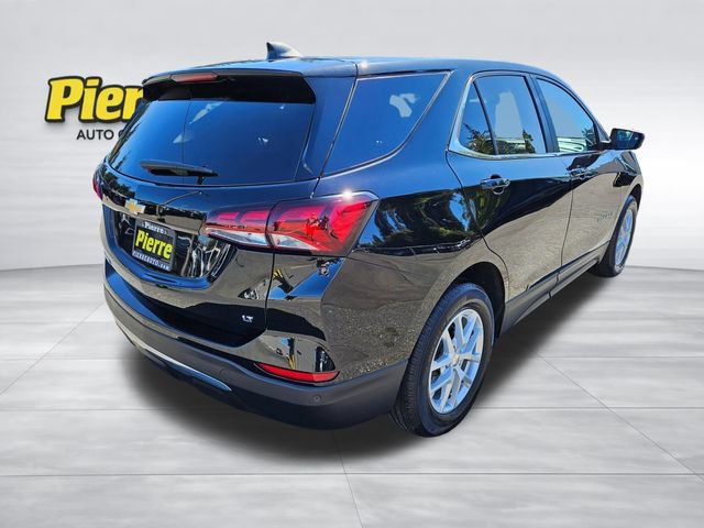 Used 2024 Chevrolet Equinox LT FWD image 5
